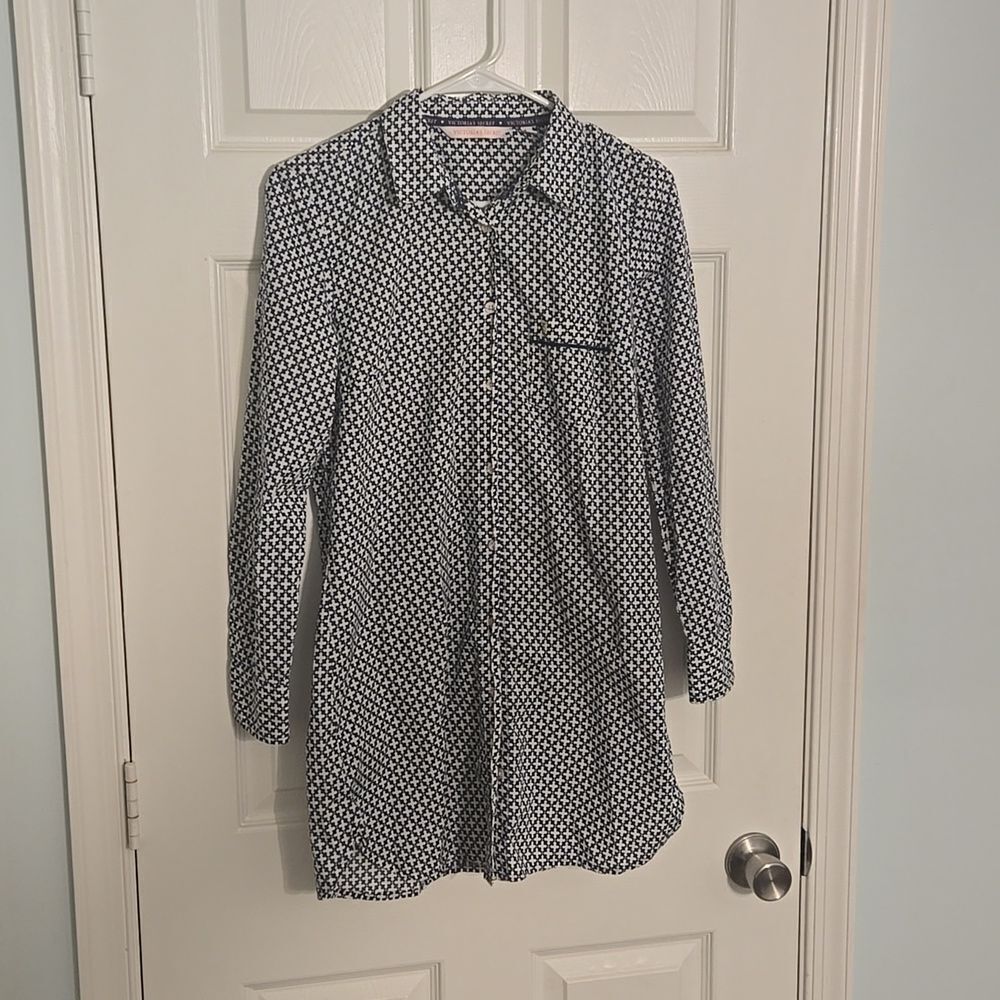 Victoria secret night shirt xs